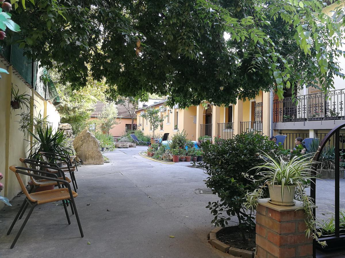 Budapest Garden Hotel 布达佩斯 外观 照片
