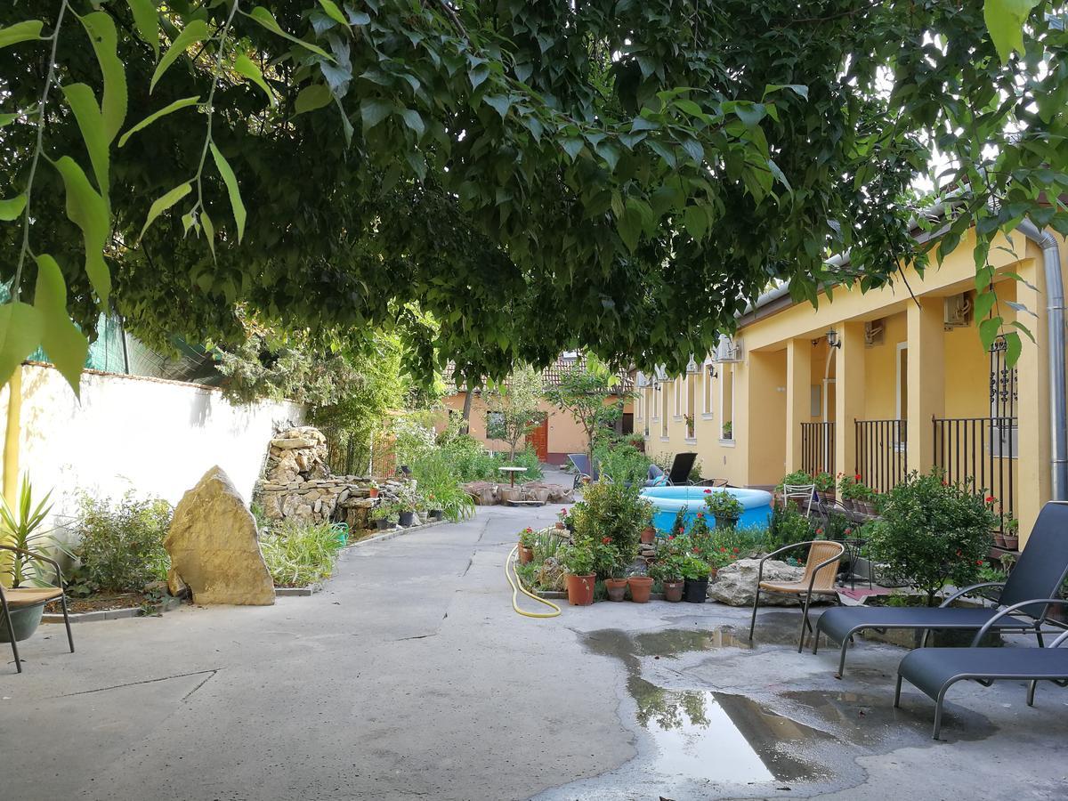Budapest Garden Hotel 布达佩斯 外观 照片