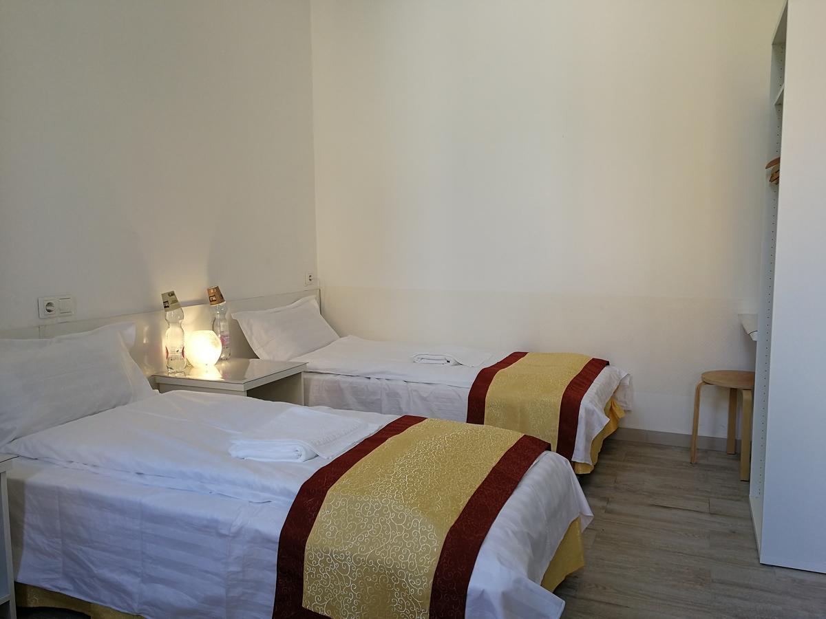 Budapest Garden Hotel 布达佩斯 外观 照片