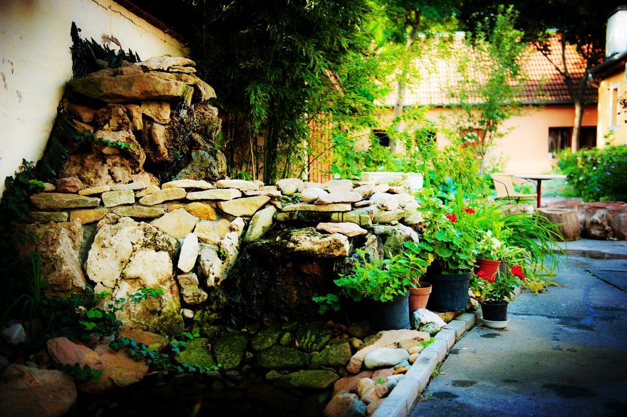 Budapest Garden Hotel 布达佩斯 外观 照片
